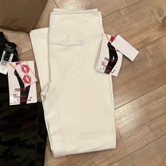 NWT Bundle of Women with Control by Renee Greenstein Leggings Sz XS & S - Picture 3 of 7